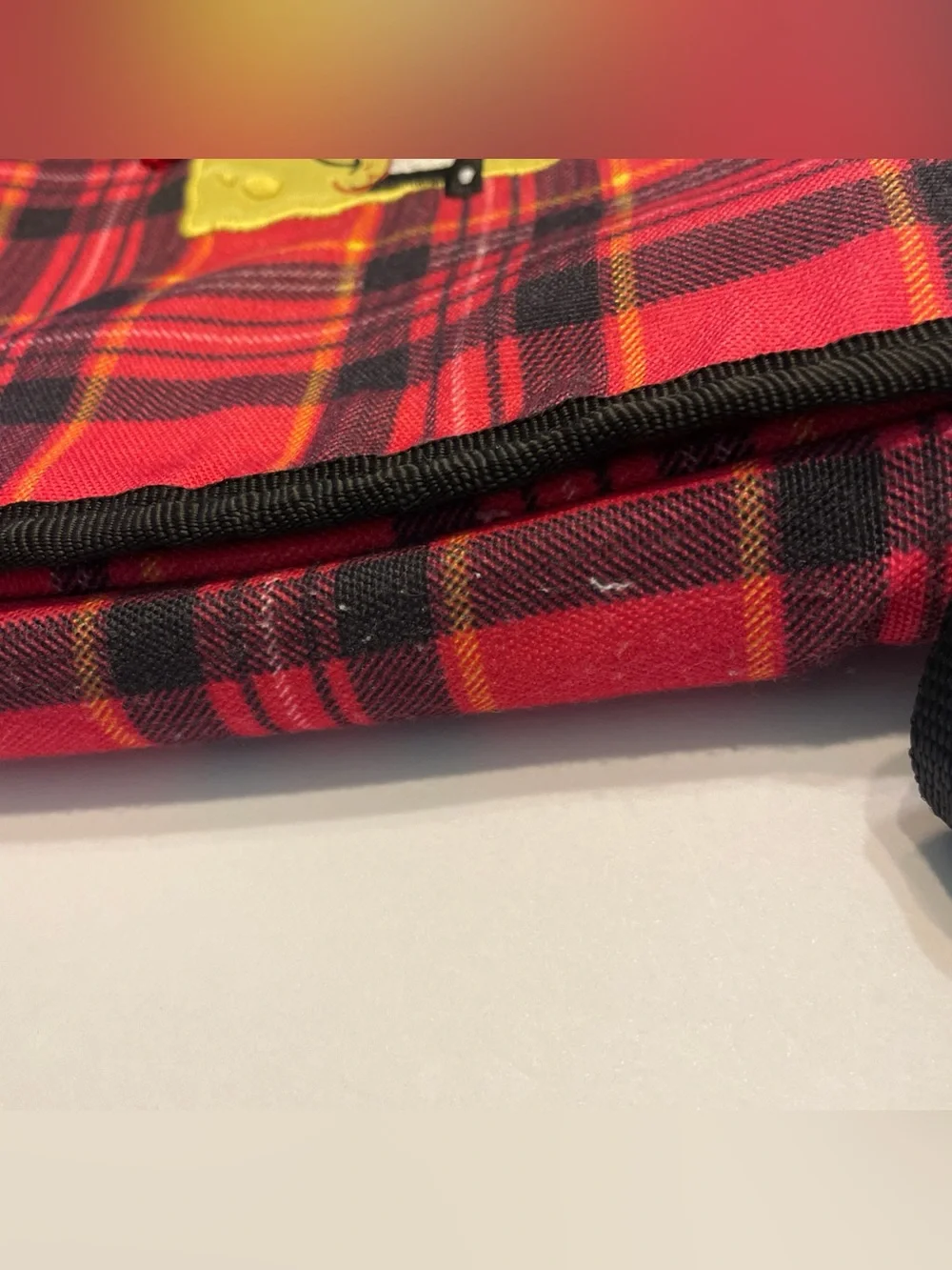 Rare SpongeBob SquarePants Messenger Bag. Nickelodeon. Red/Black Plaid Crossbody